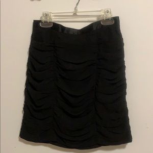 1 Black mini skirt with rouching